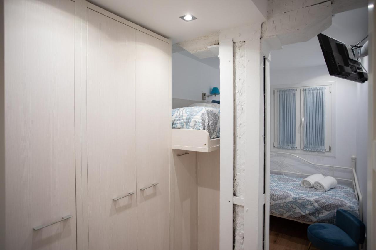 Ferienwohnung Acogedor Apartamento En El Centro Del Casco Viejo Bilbao Exterior foto