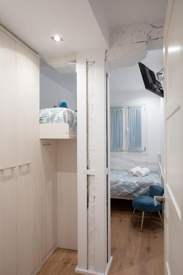 Ferienwohnung Acogedor Apartamento En El Centro Del Casco Viejo Bilbao Exterior foto