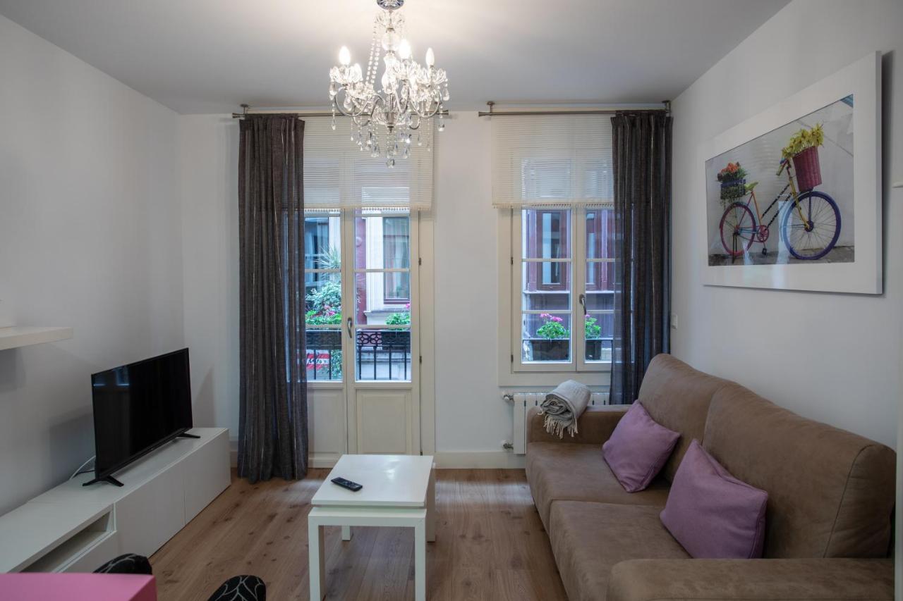 Ferienwohnung Acogedor Apartamento En El Centro Del Casco Viejo Bilbao Exterior foto